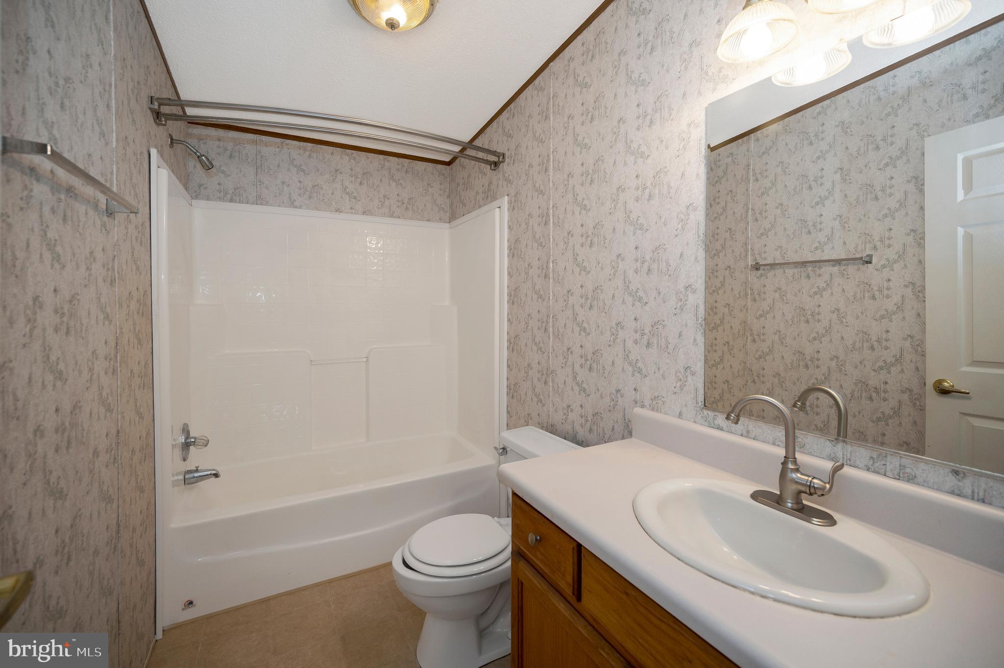 4645 THOMAS JEFFERSON PARKWAY