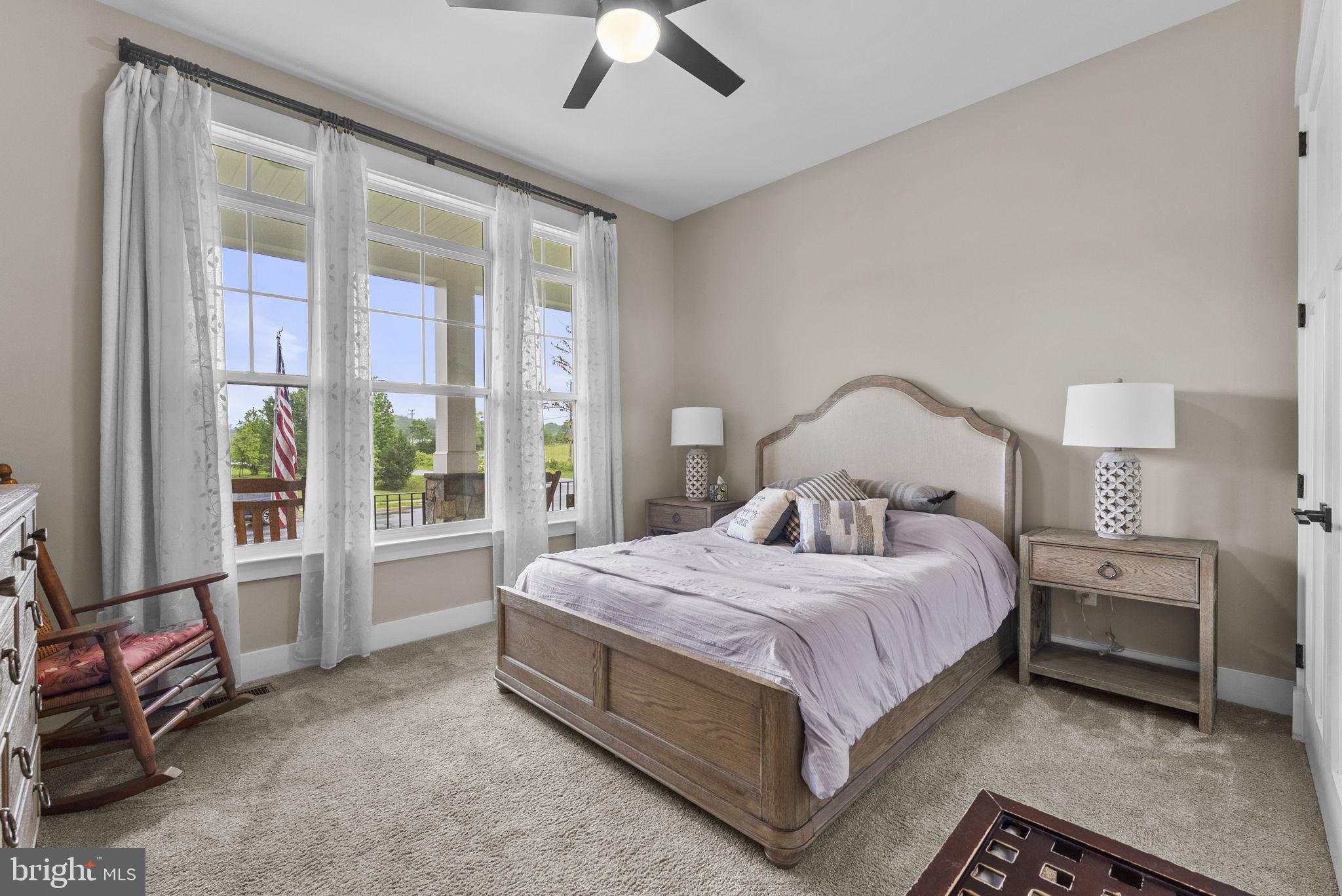 9801 THOROUGHBRED ROAD