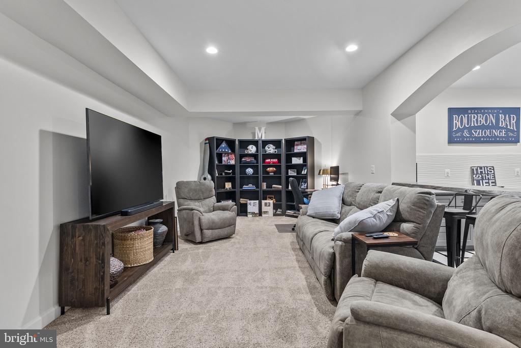5920 HUNTON WOOD DRIVE