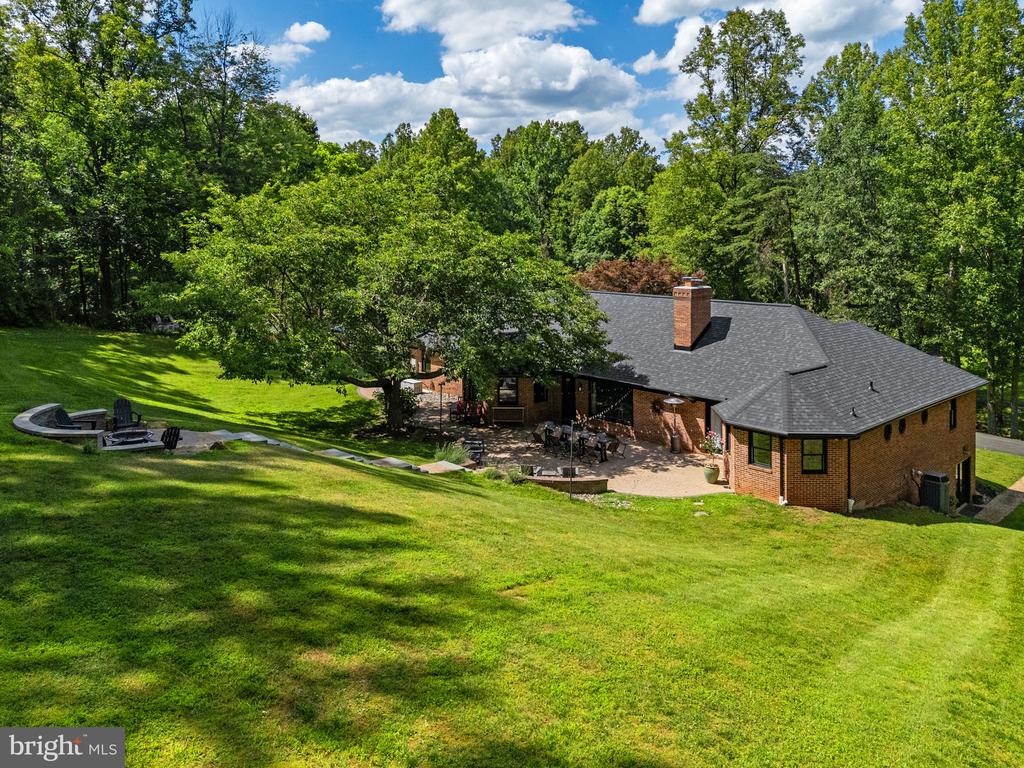 5920 HUNTON WOOD DRIVE