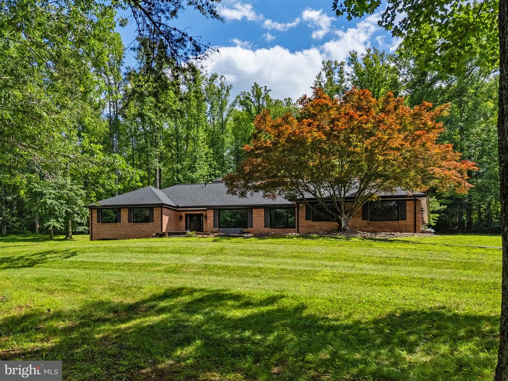 5920 HUNTON WOOD DRIVE