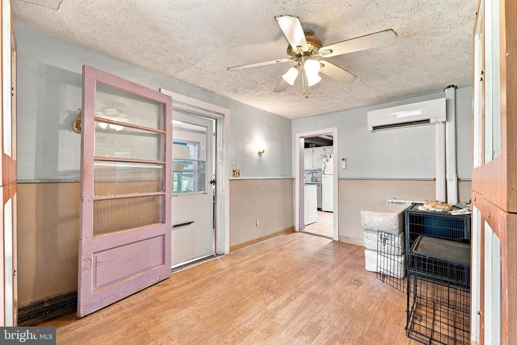 10401 GREEN ROAD