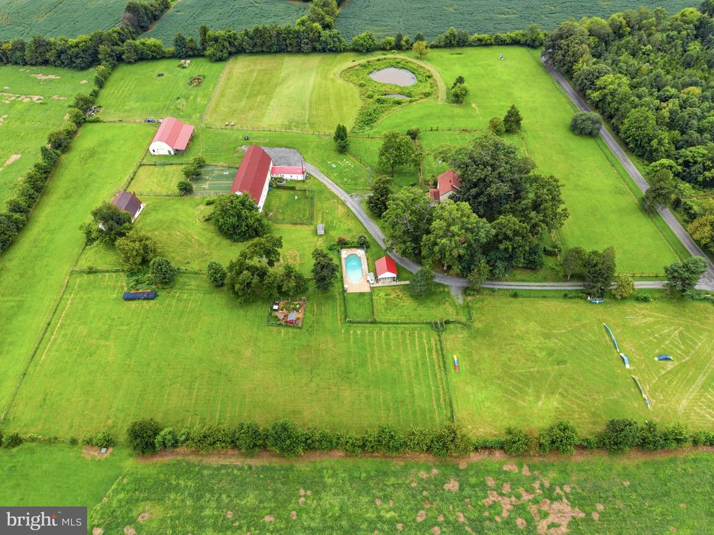 10401 GREEN ROAD
