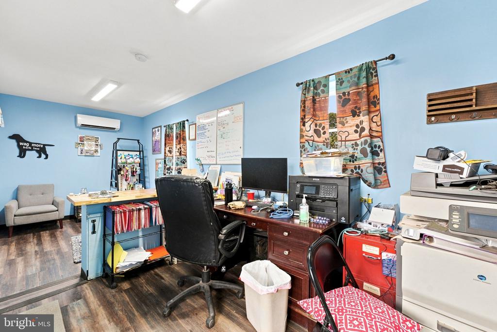 10401 GREEN ROAD