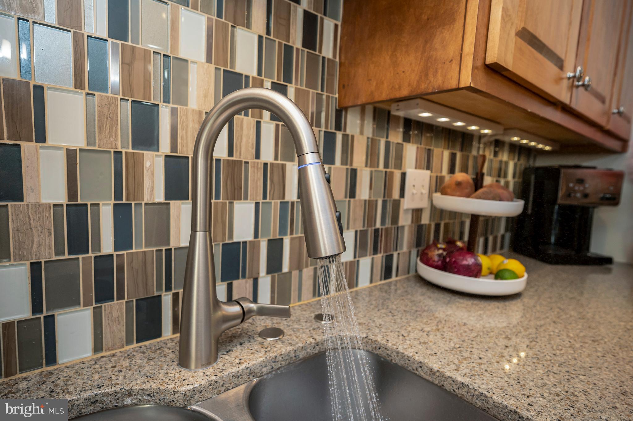 6164 FOREST CREEK COURT