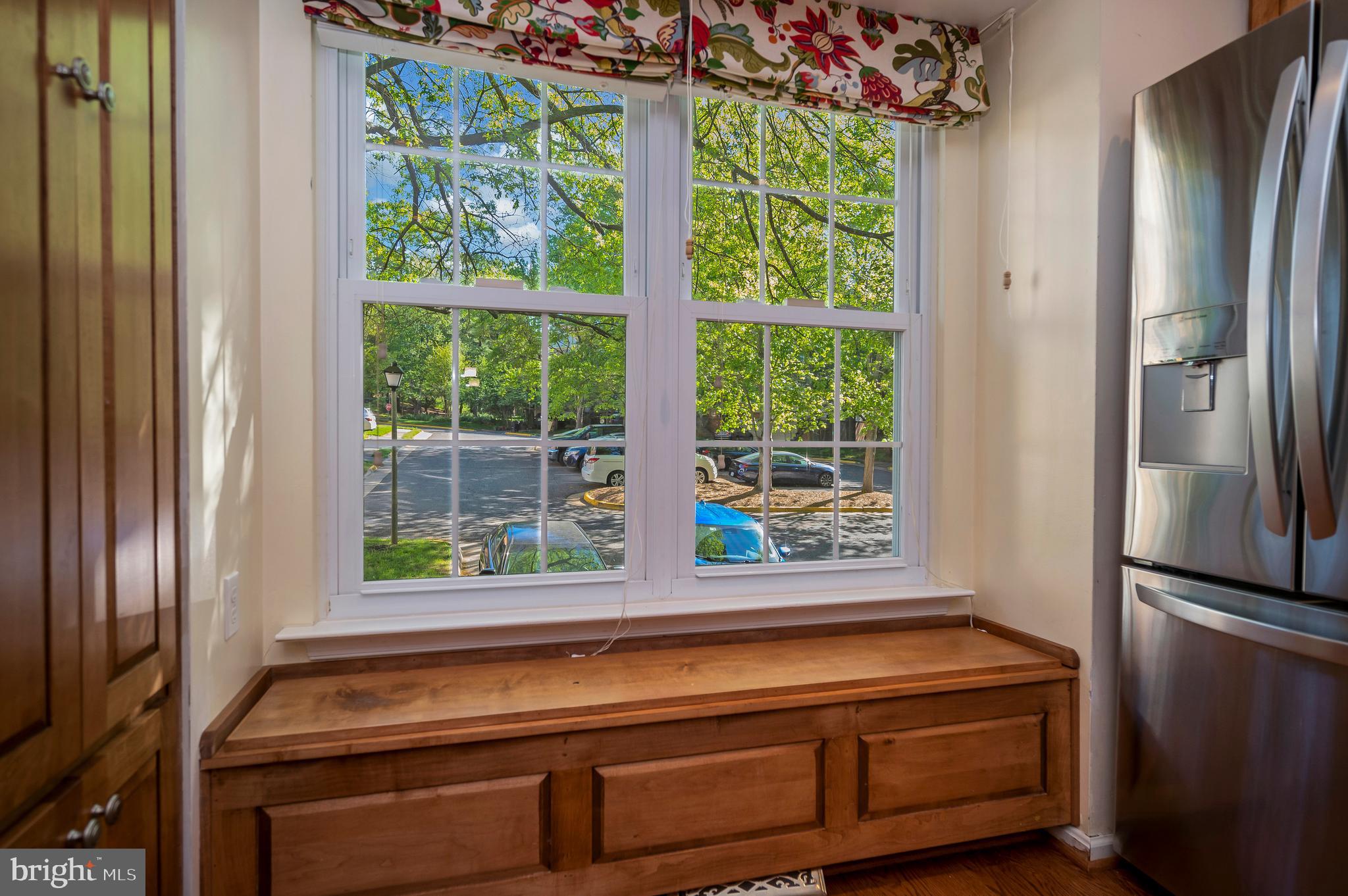 6164 FOREST CREEK COURT