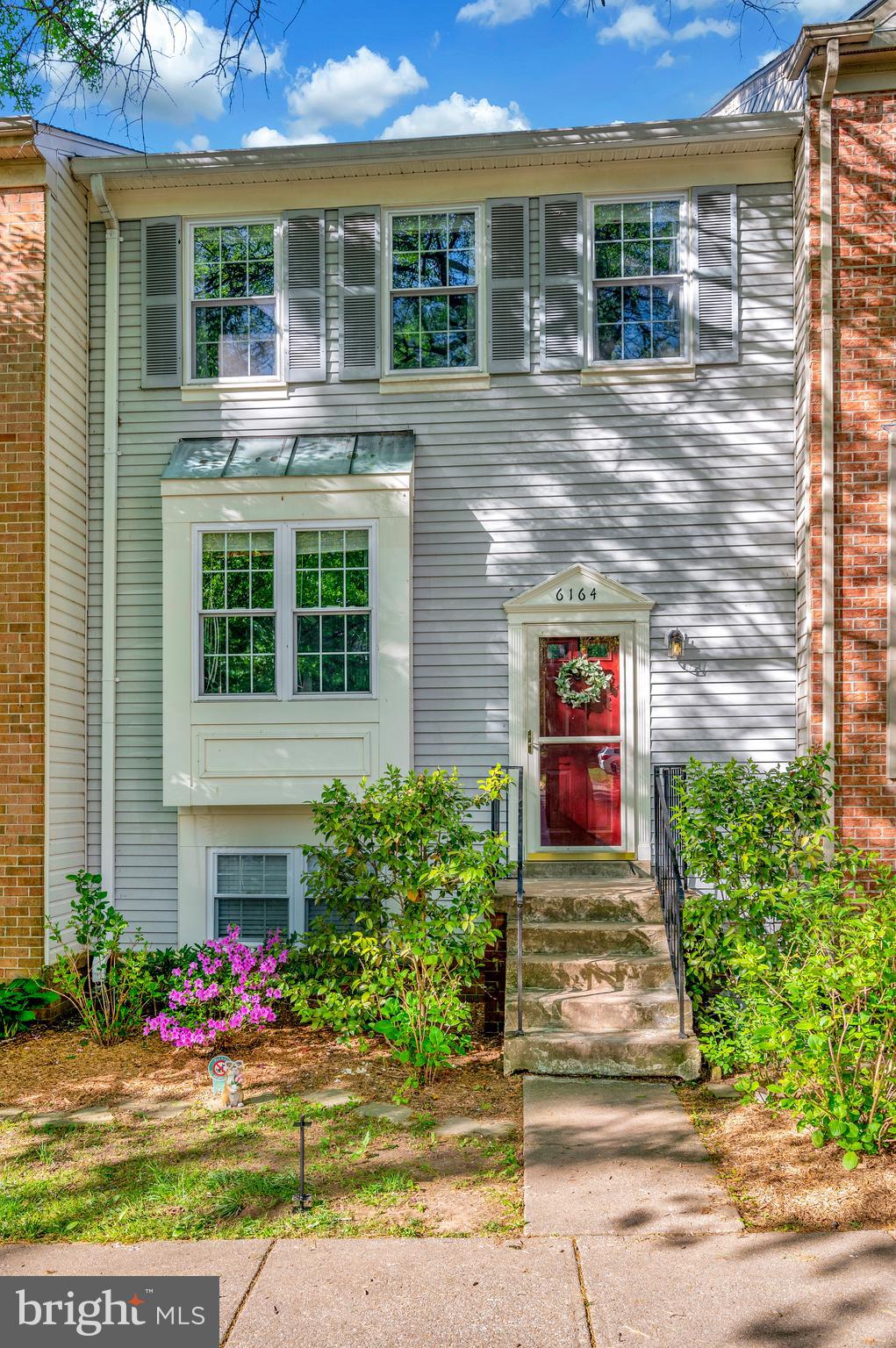 6164 FOREST CREEK COURT