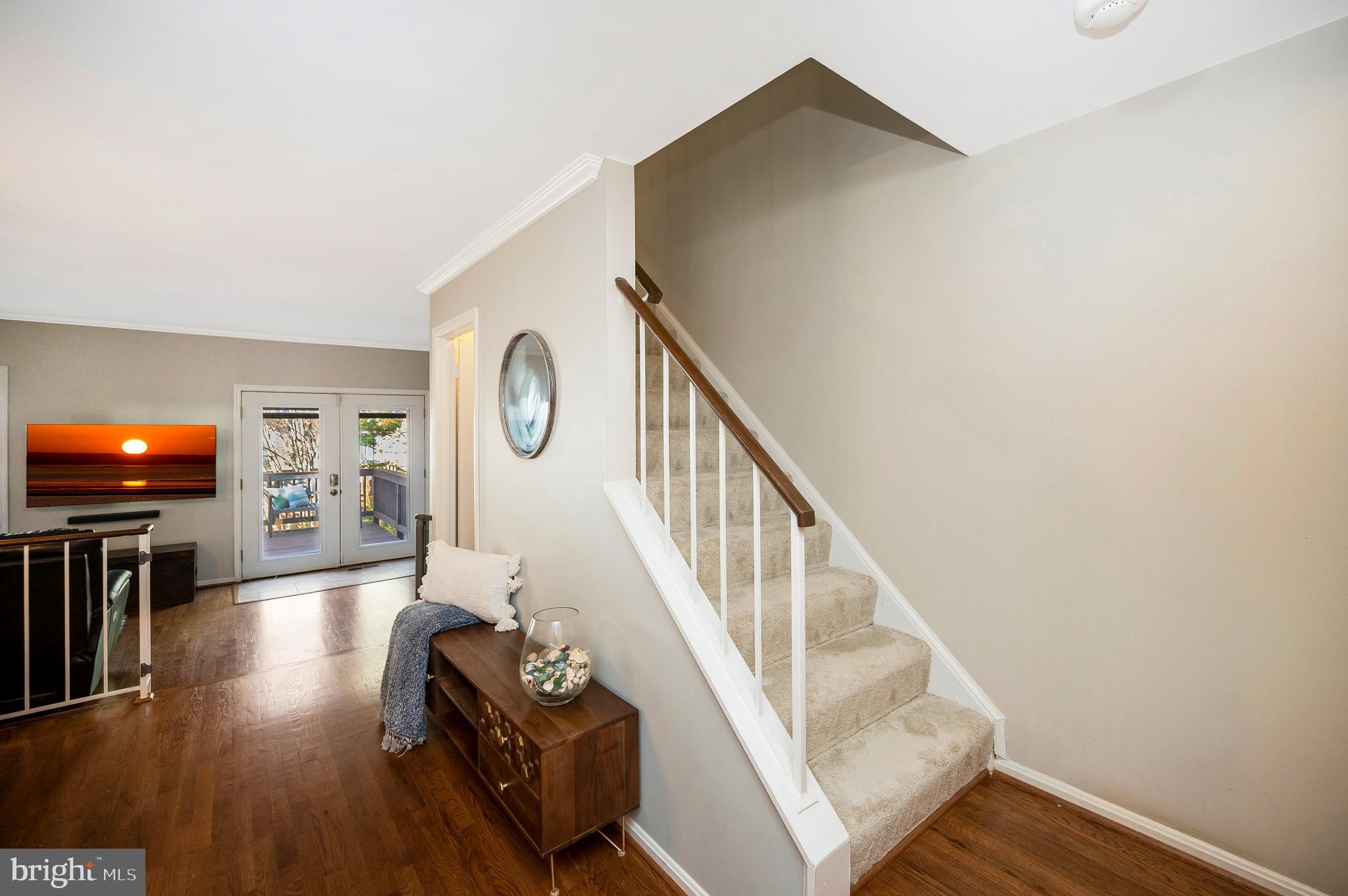 6164 FOREST CREEK COURT