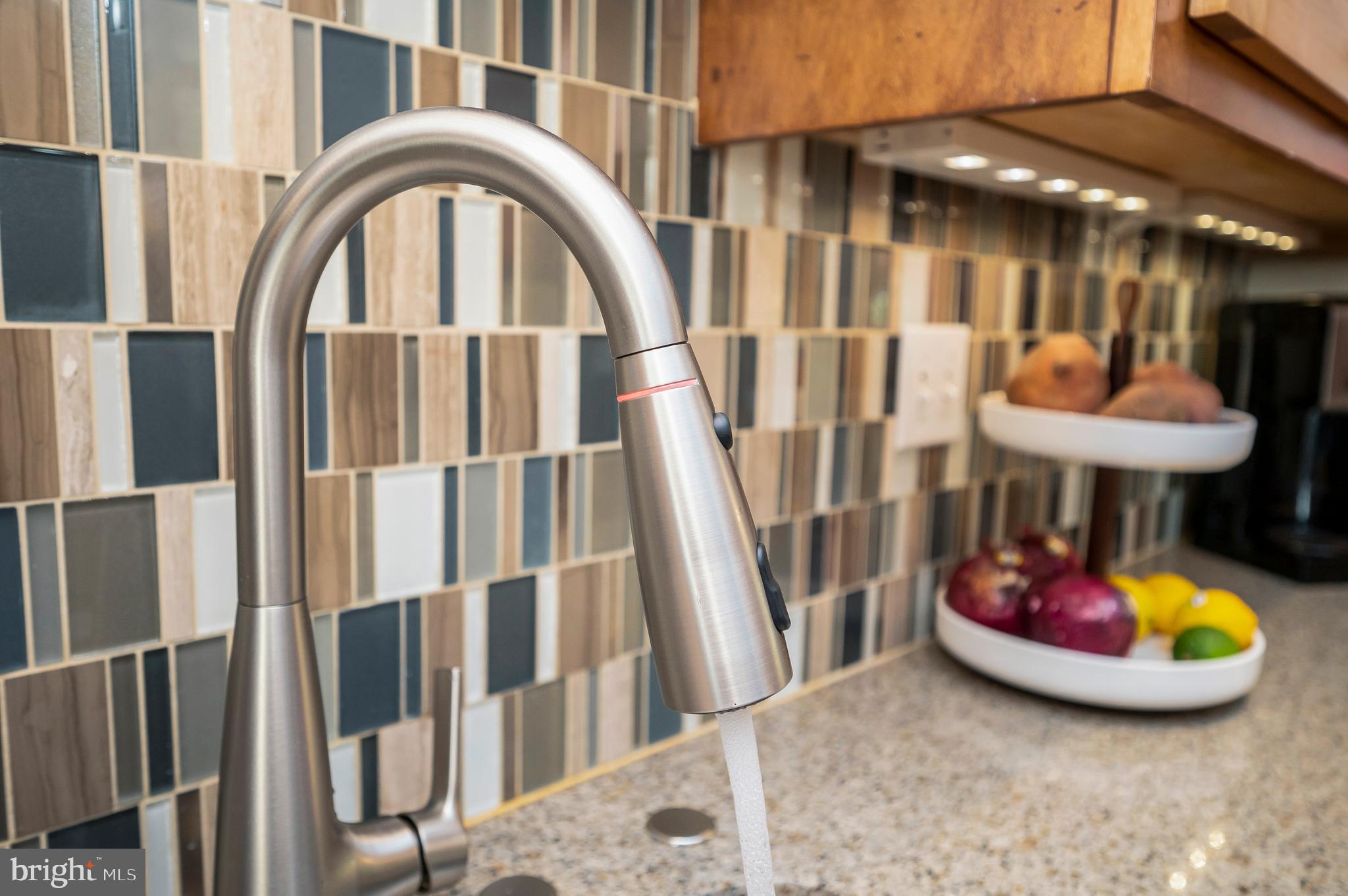 6164 FOREST CREEK COURT