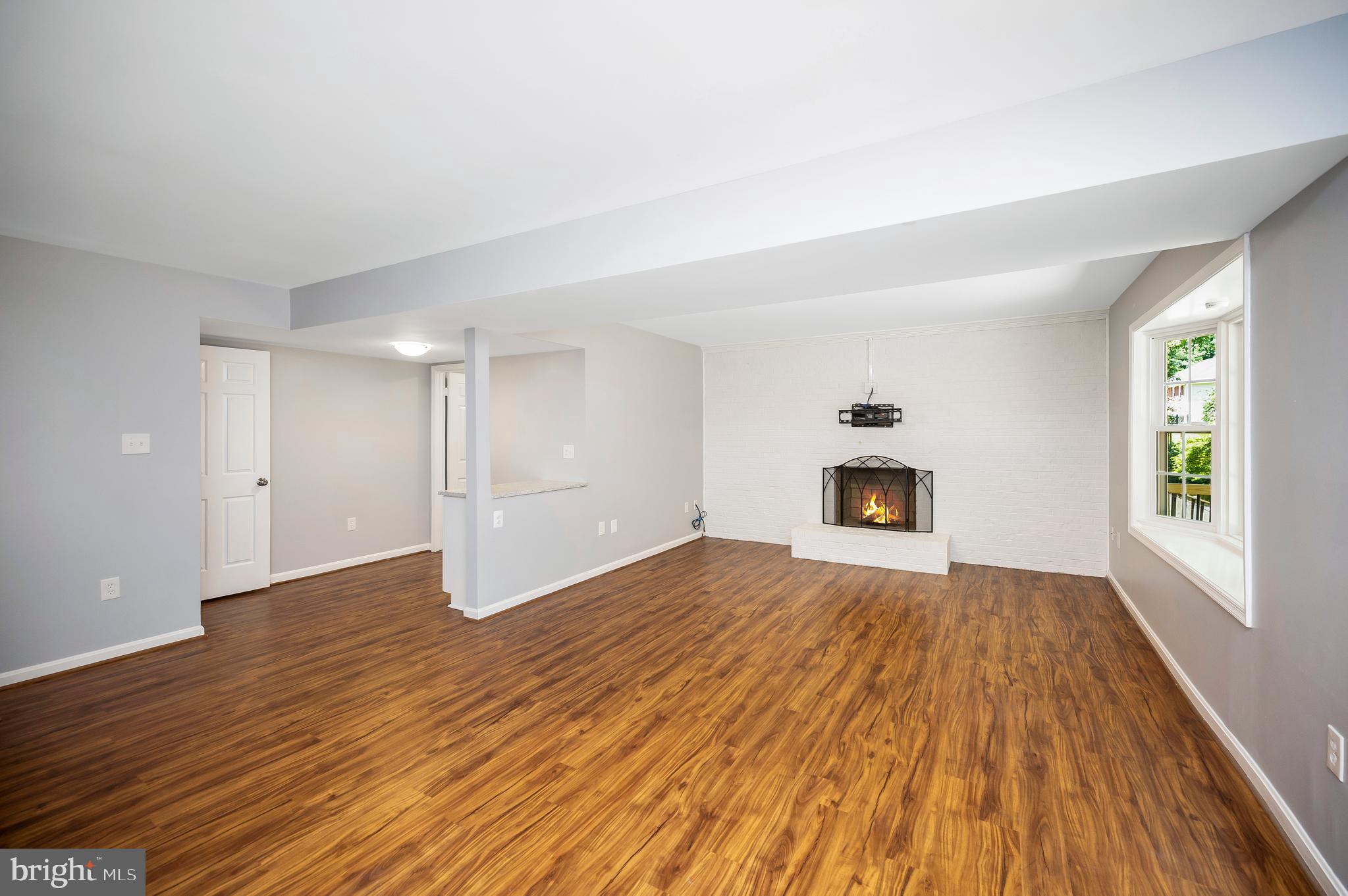 4611 TAPESTRY DRIVE