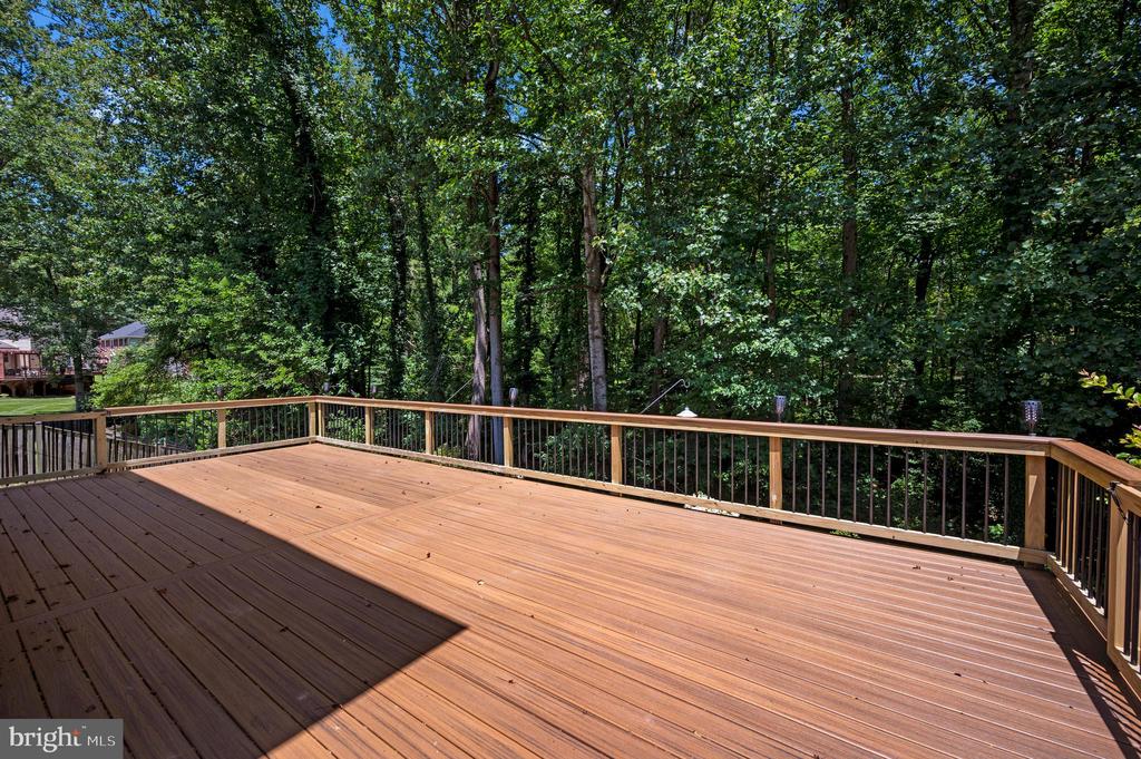 4611 TAPESTRY DRIVE