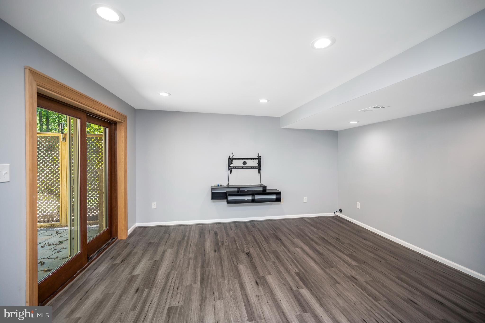 4611 TAPESTRY DRIVE