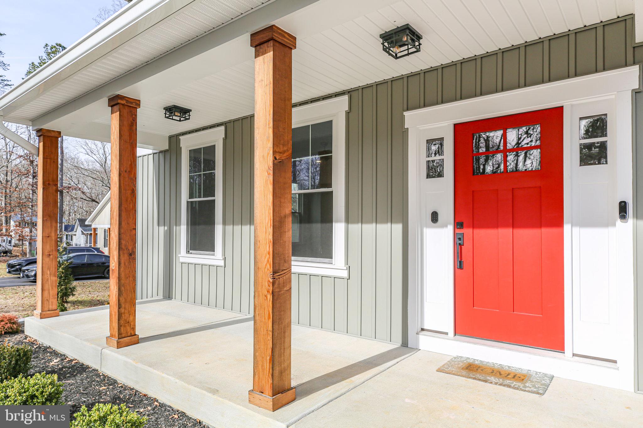 8399 INDEPENDENCE CIRCLE