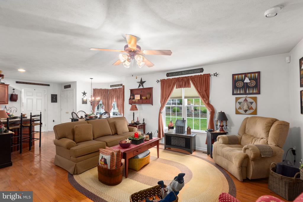 9140 MULLEN ROAD