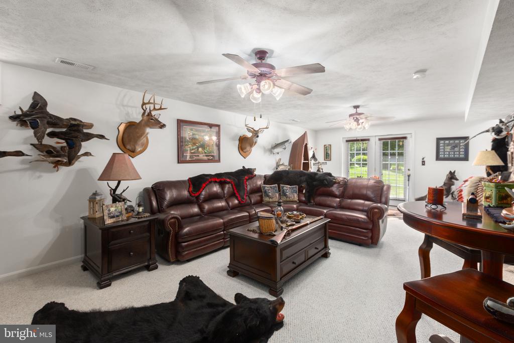 9140 MULLEN ROAD