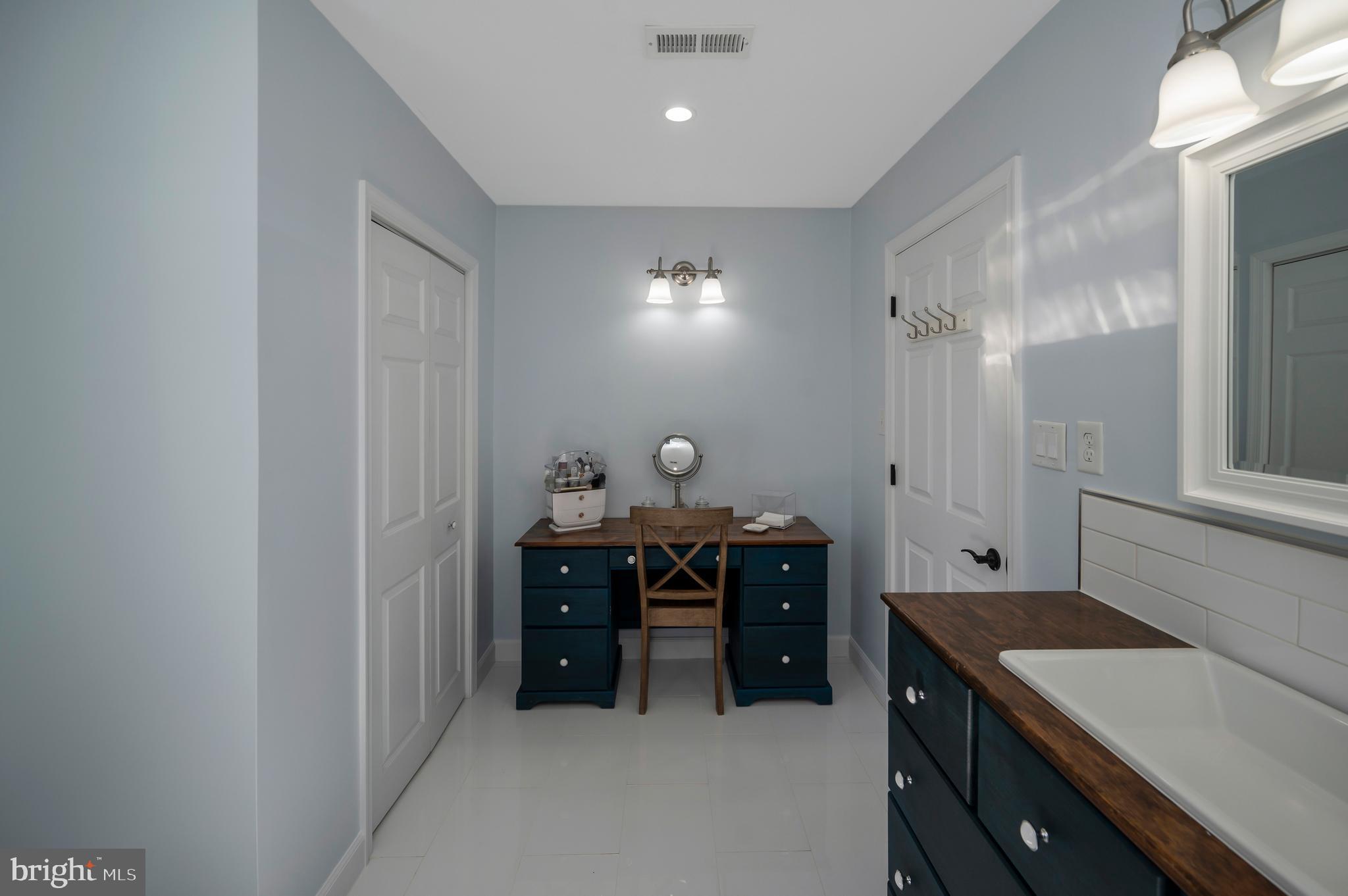 1776 HARTS MILL ROAD