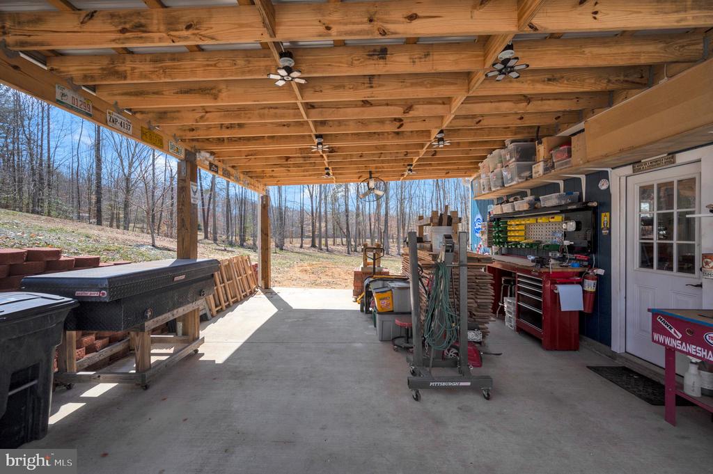 1776 HARTS MILL ROAD
