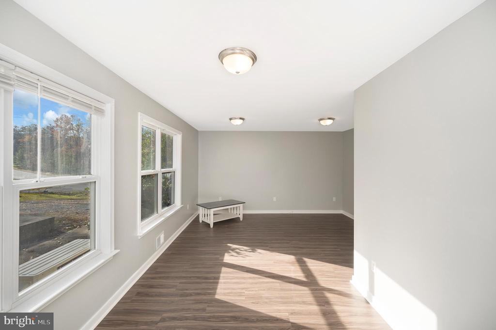 152 BAYS FARM DRIVE