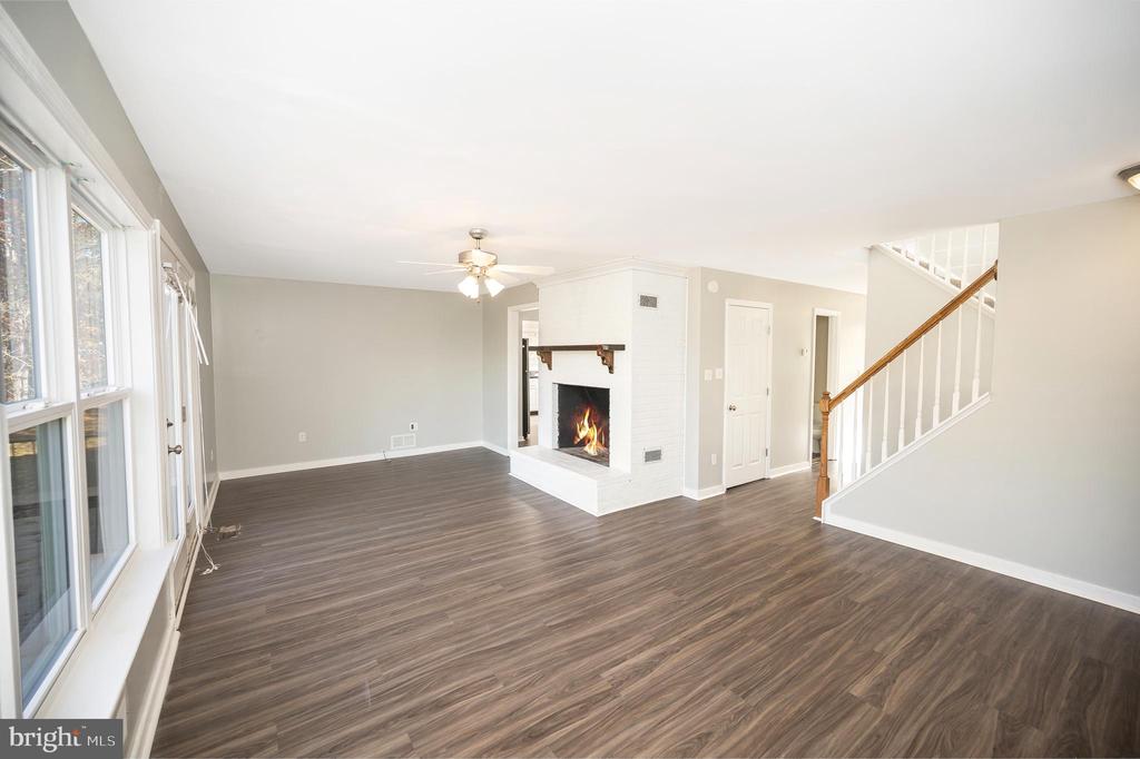 152 BAYS FARM DRIVE