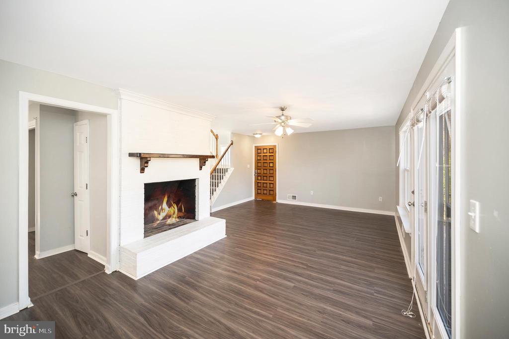 152 BAYS FARM DRIVE