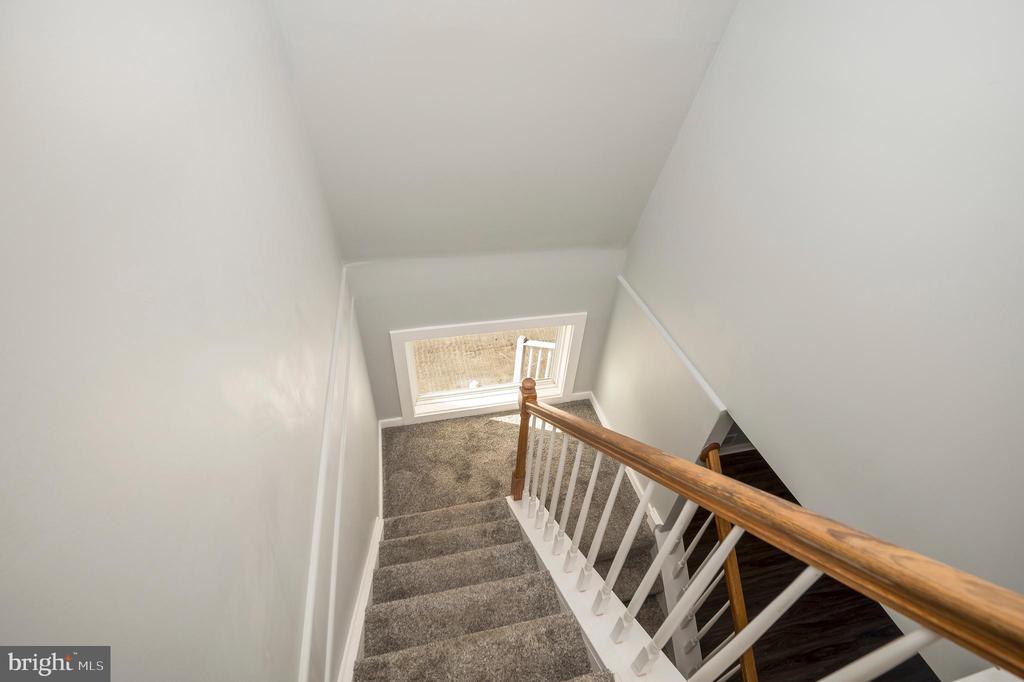 152 BAYS FARM DRIVE