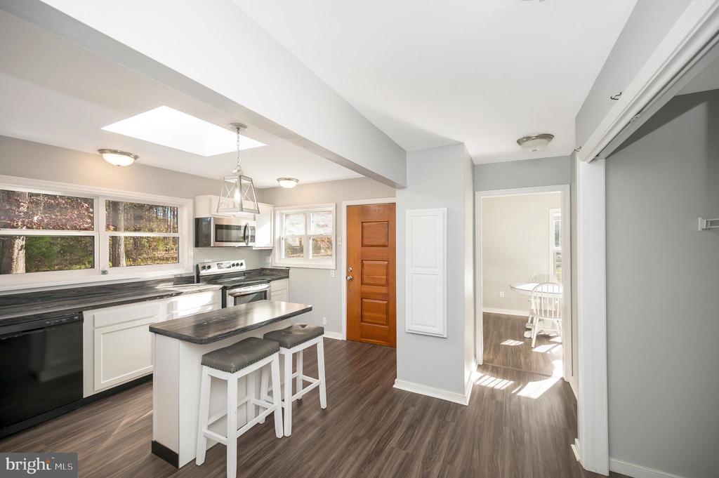 152 BAYS FARM DRIVE