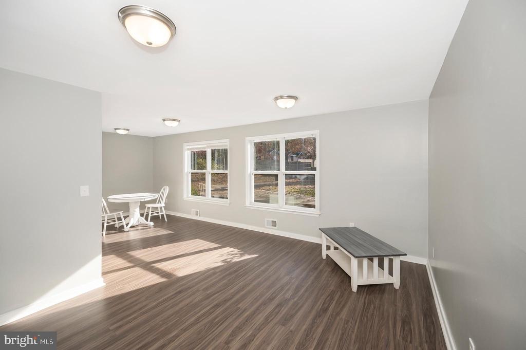 152 BAYS FARM DRIVE