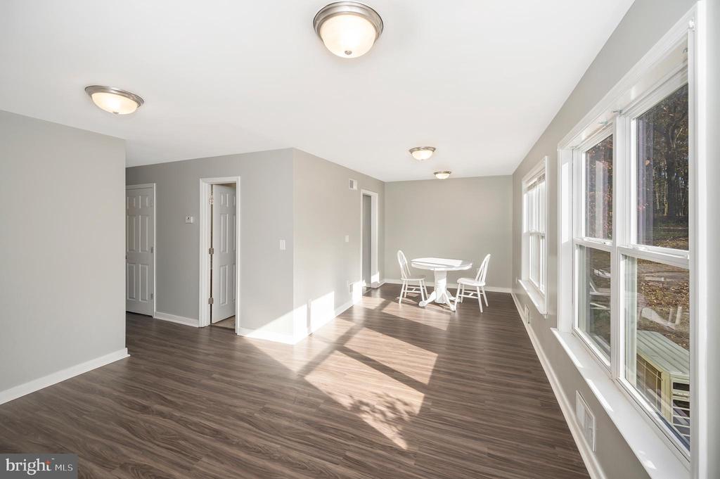 152 BAYS FARM DRIVE