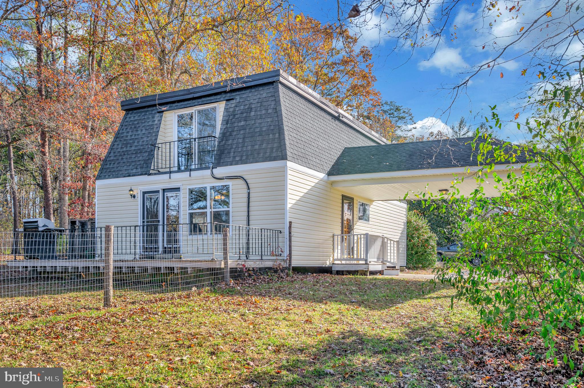 152 BAYS FARM DRIVE
