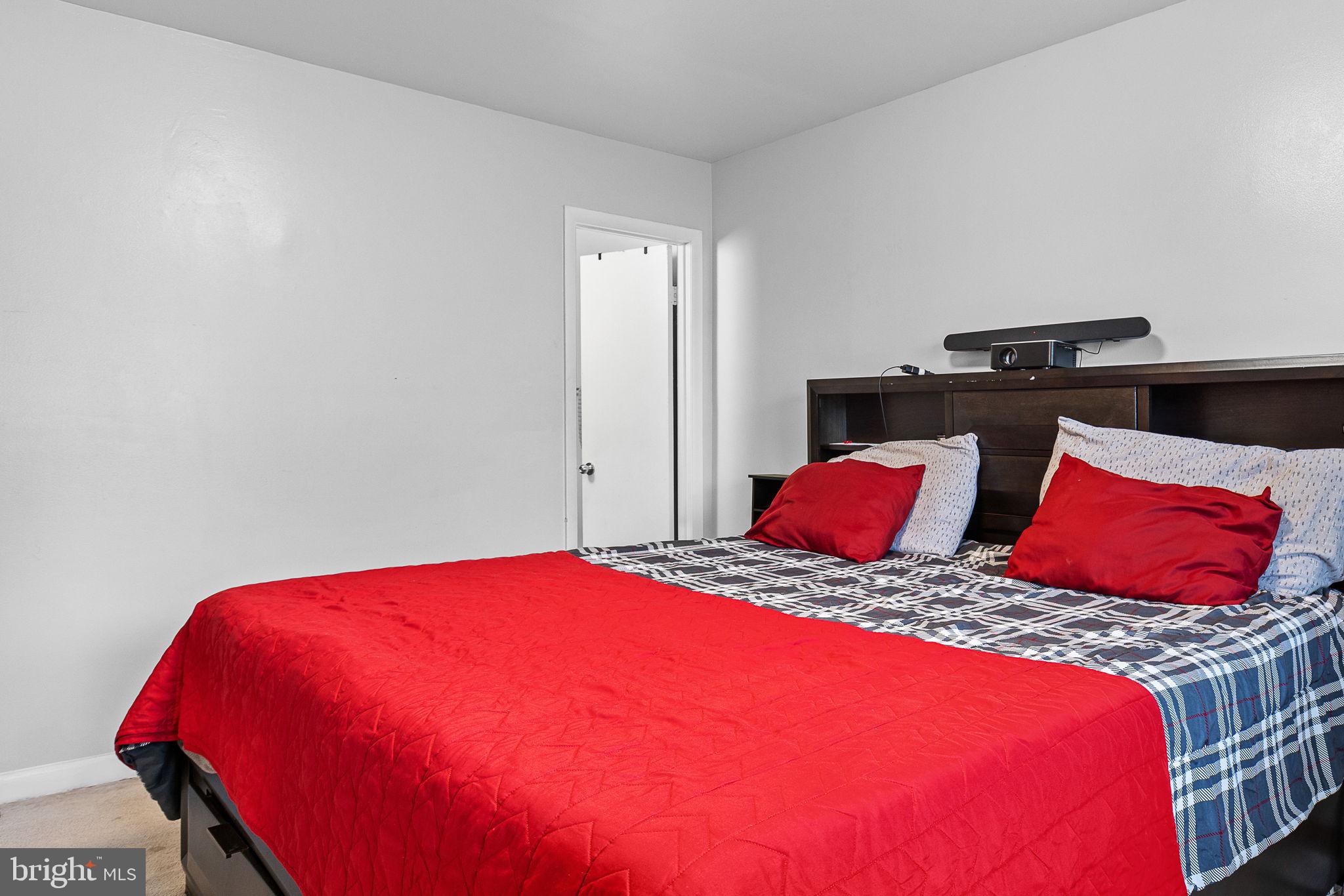 9012 SANDALWOOD DRIVE D