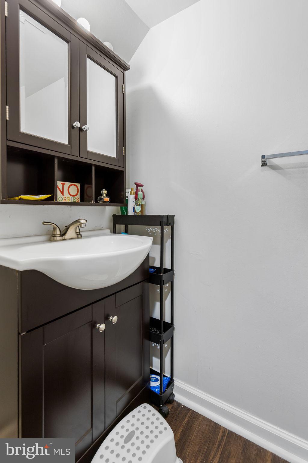 9012 SANDALWOOD DRIVE D