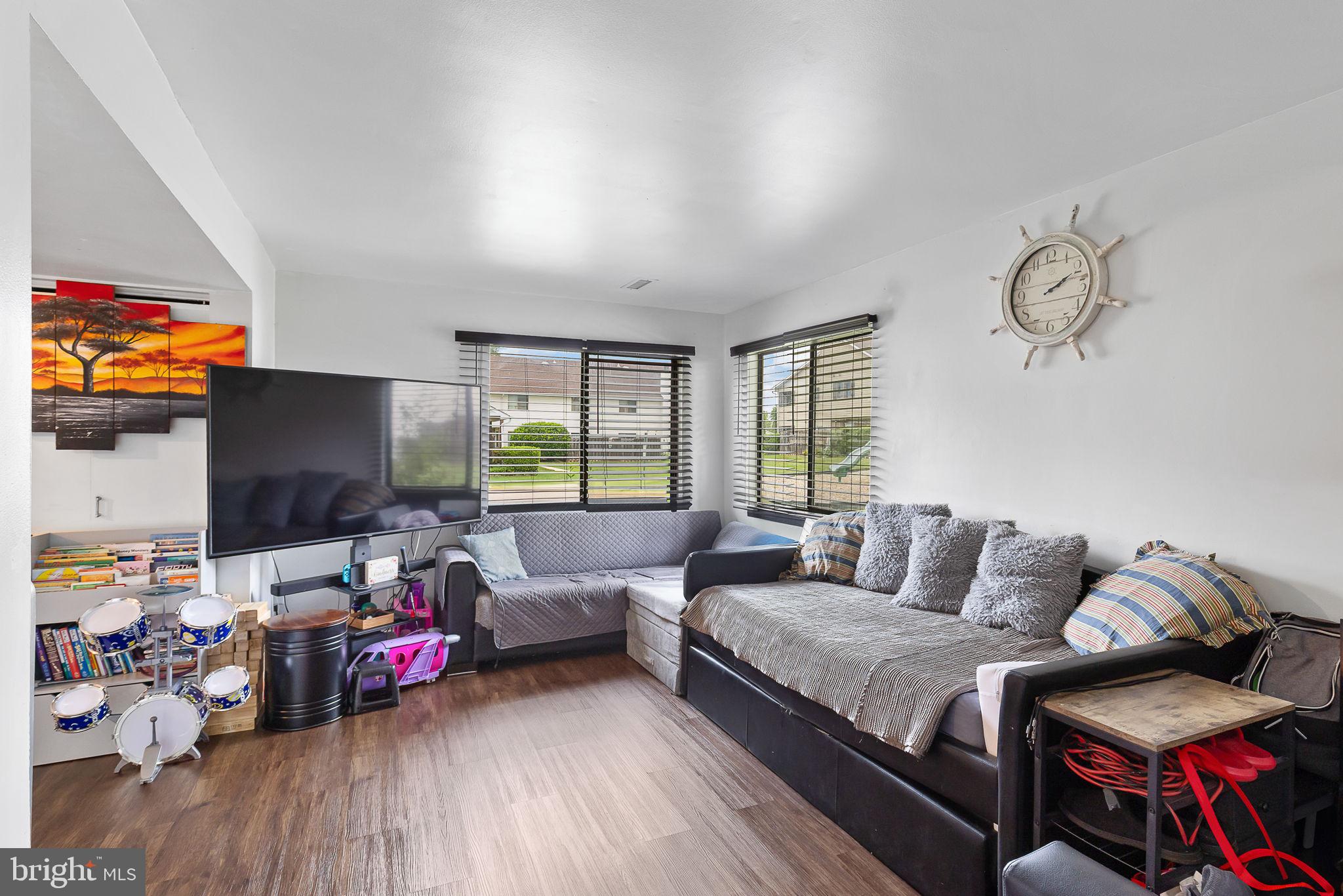 9012 SANDALWOOD DRIVE D