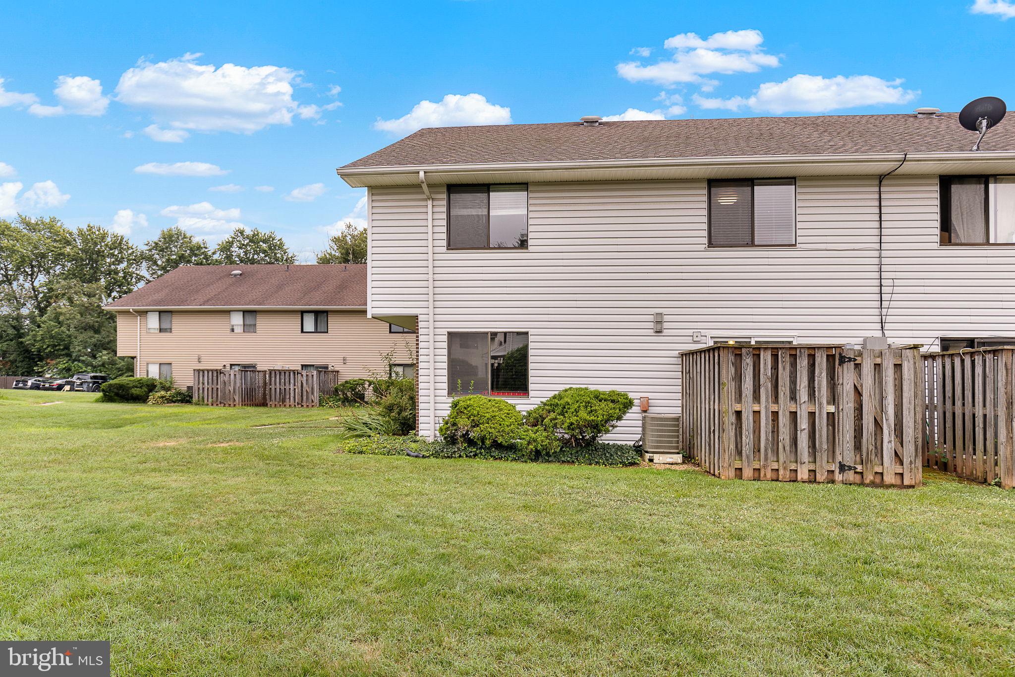 9012 SANDALWOOD DRIVE D