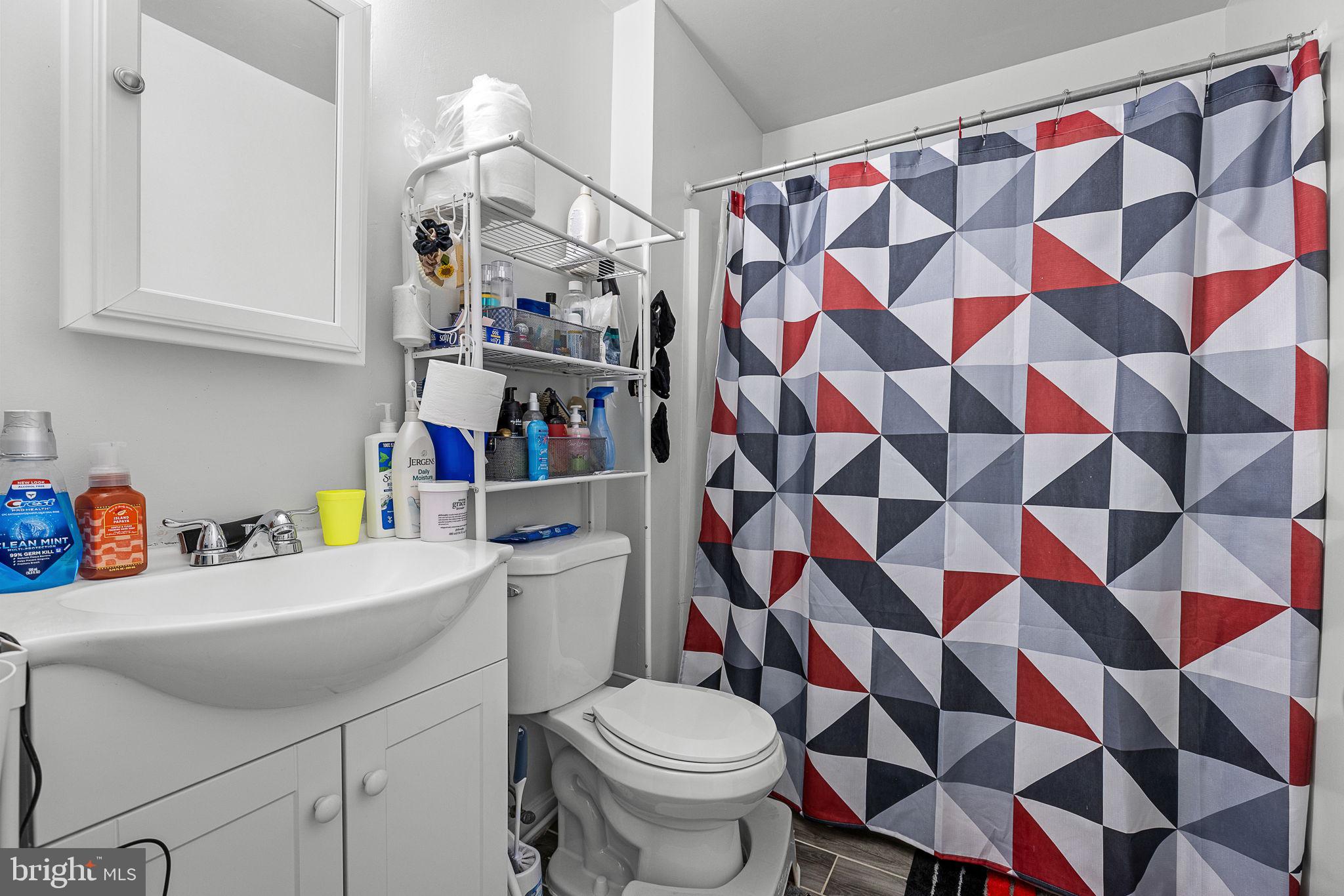 9012 SANDALWOOD DRIVE D