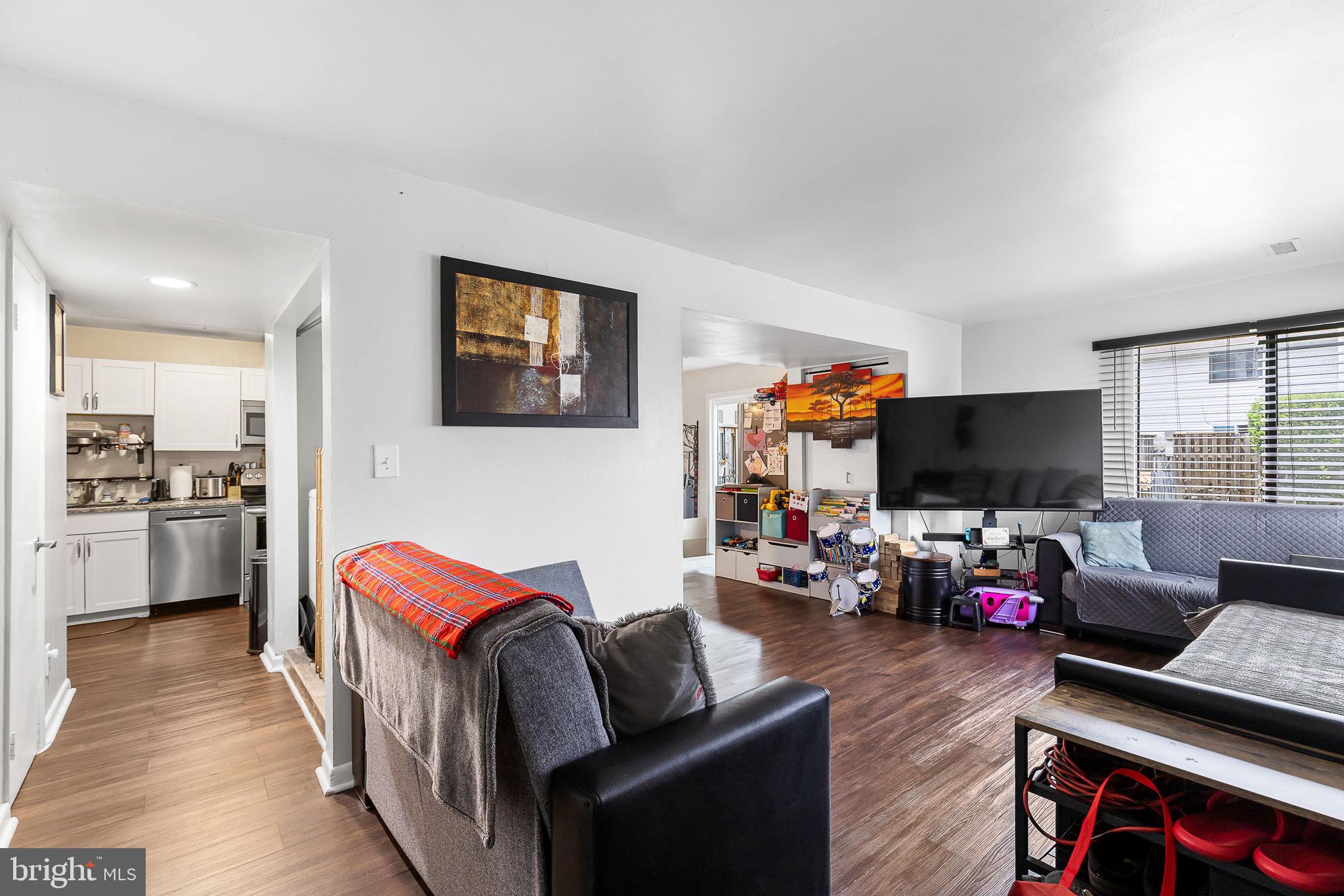 9012 SANDALWOOD DRIVE D