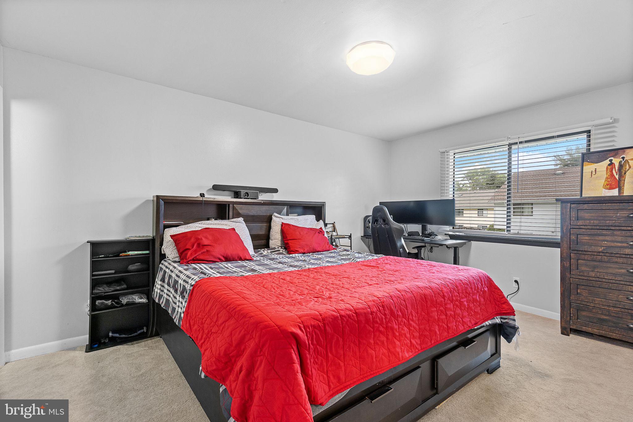 9012 SANDALWOOD DRIVE D