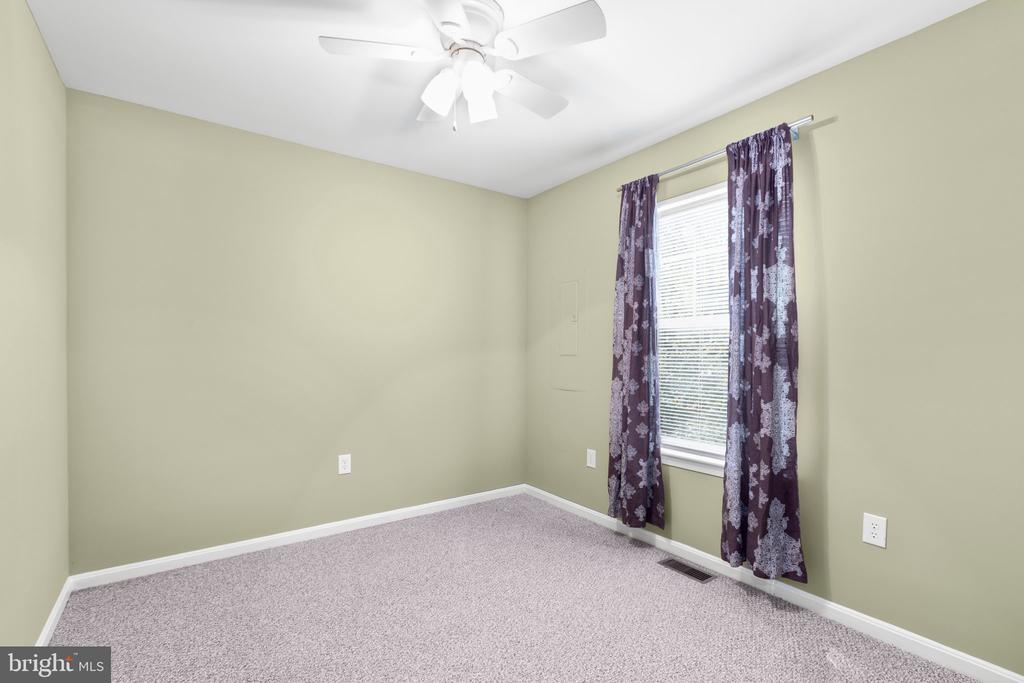 540 Curve Way