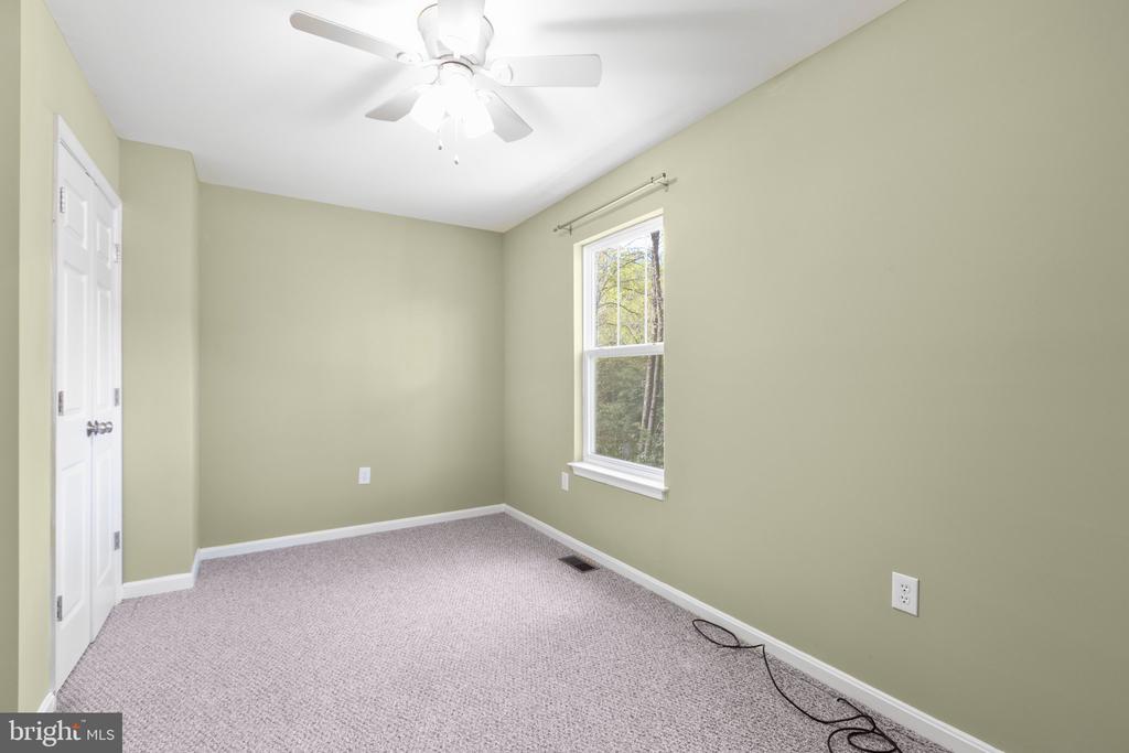 540 Curve Way