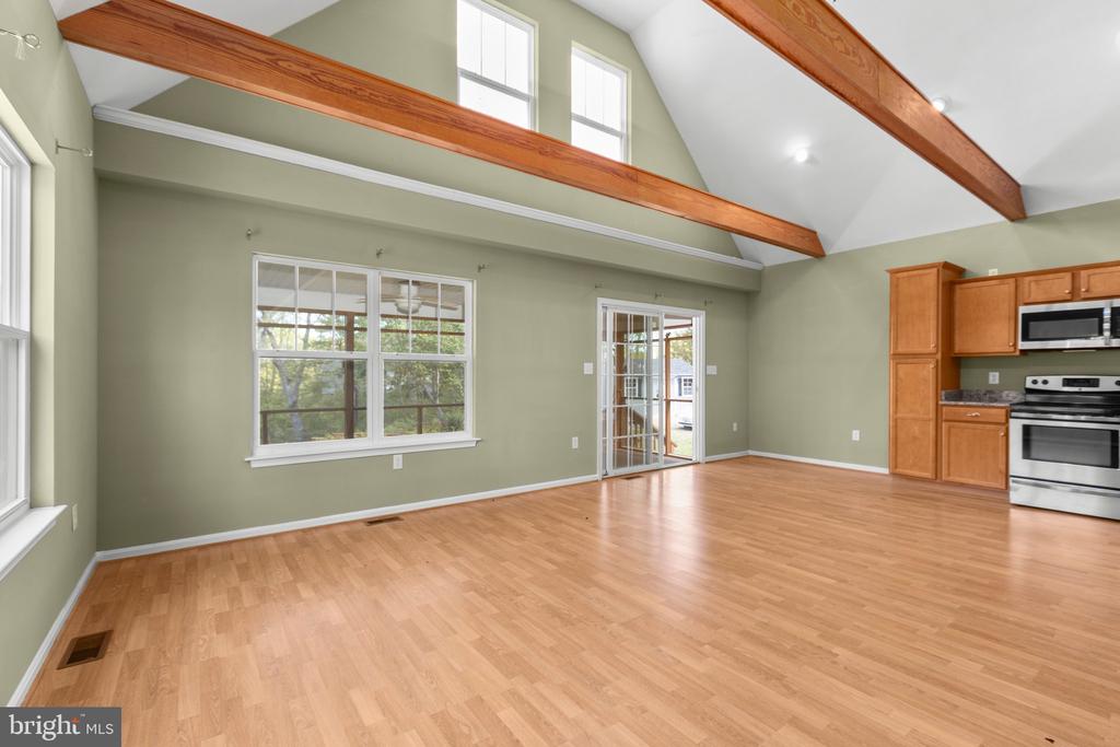 540 Curve Way