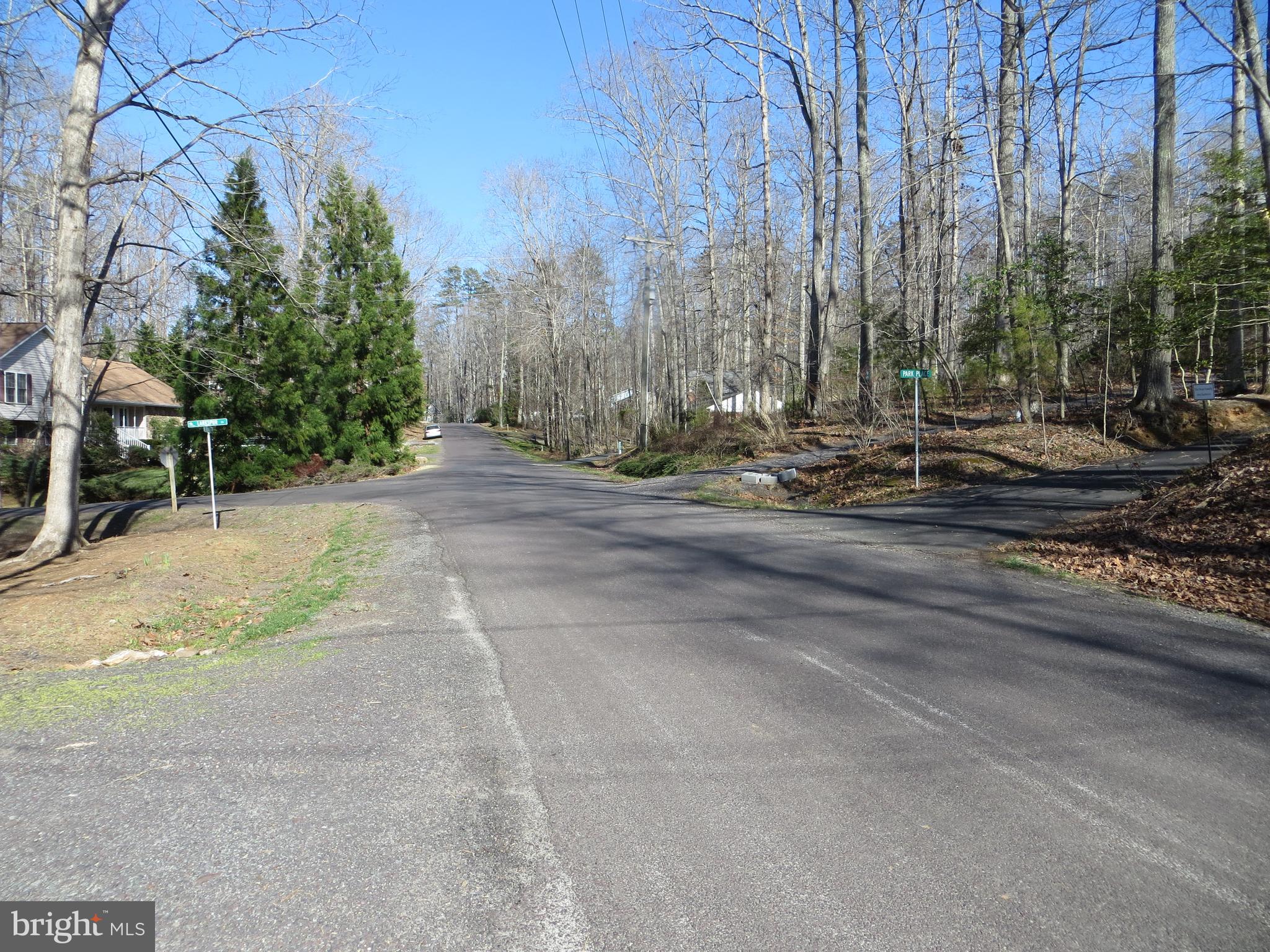 905 EASTOVER PARKWAY