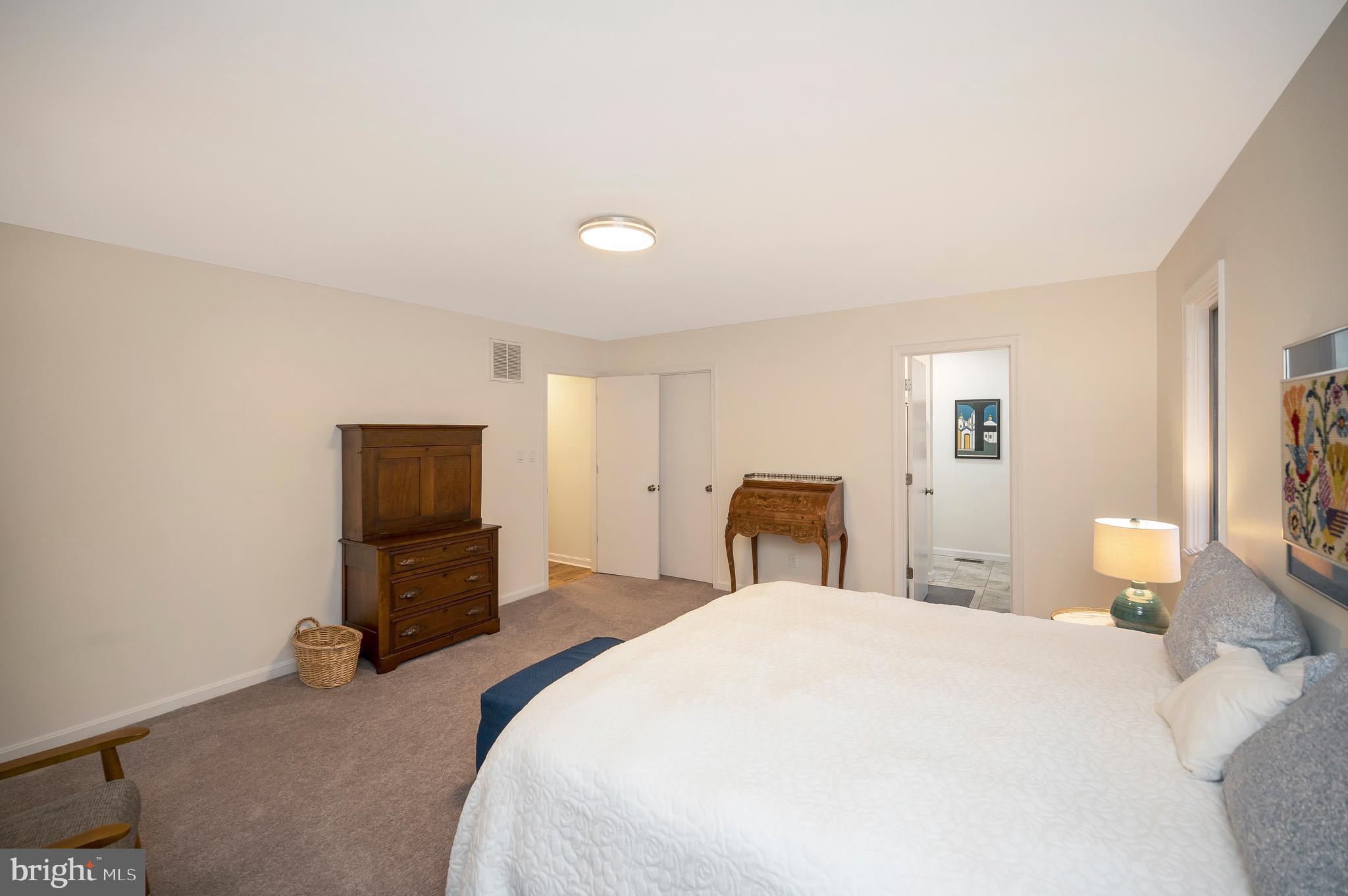 114 GREEN SPRING ROAD