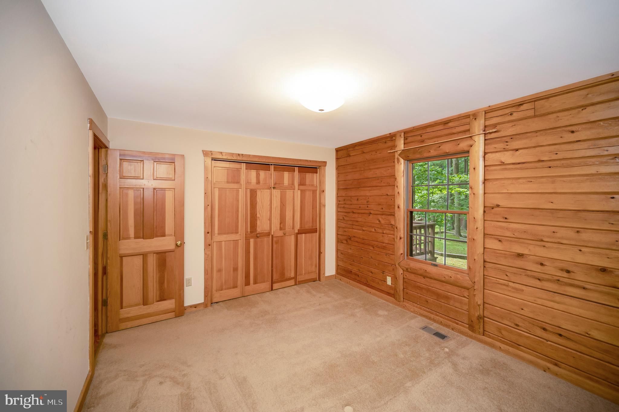 140 MONTICELLO CIRCLE