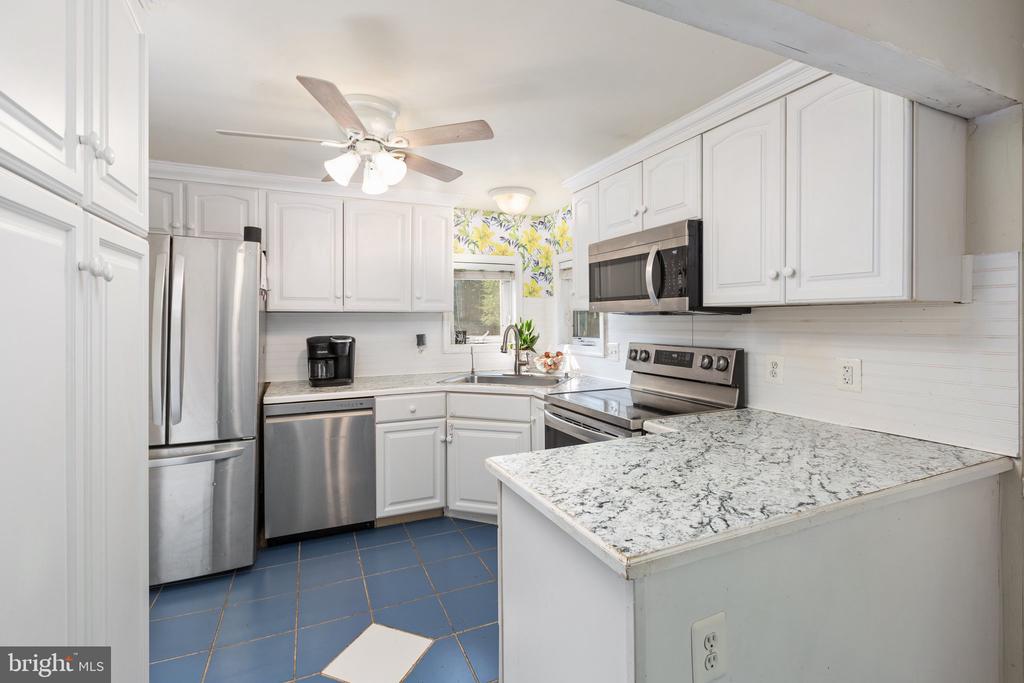 2261 GERMANNA HIGHWAY