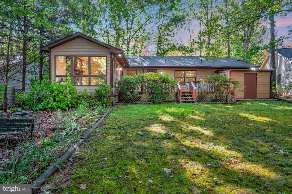 209 FAIRWAY DRIVE