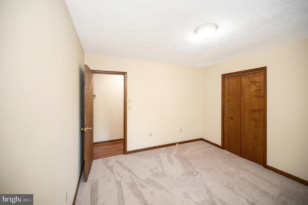 209 FAIRWAY DRIVE