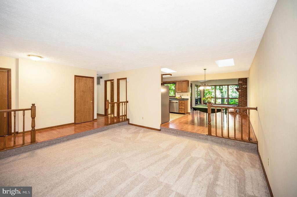 209 FAIRWAY DRIVE