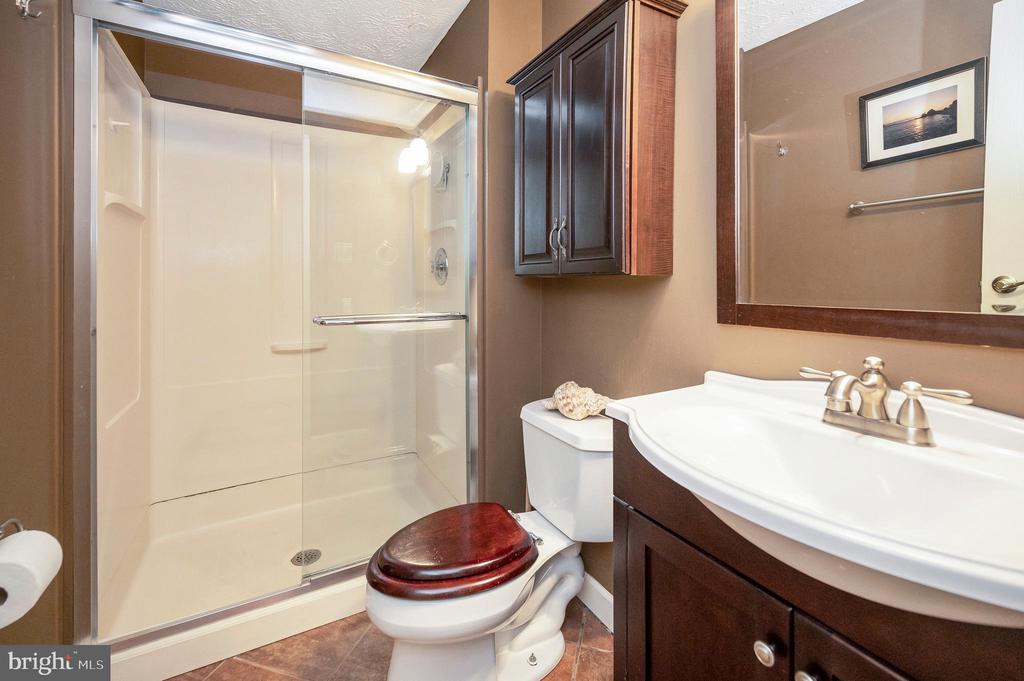 103 FLAGSTONE COURT