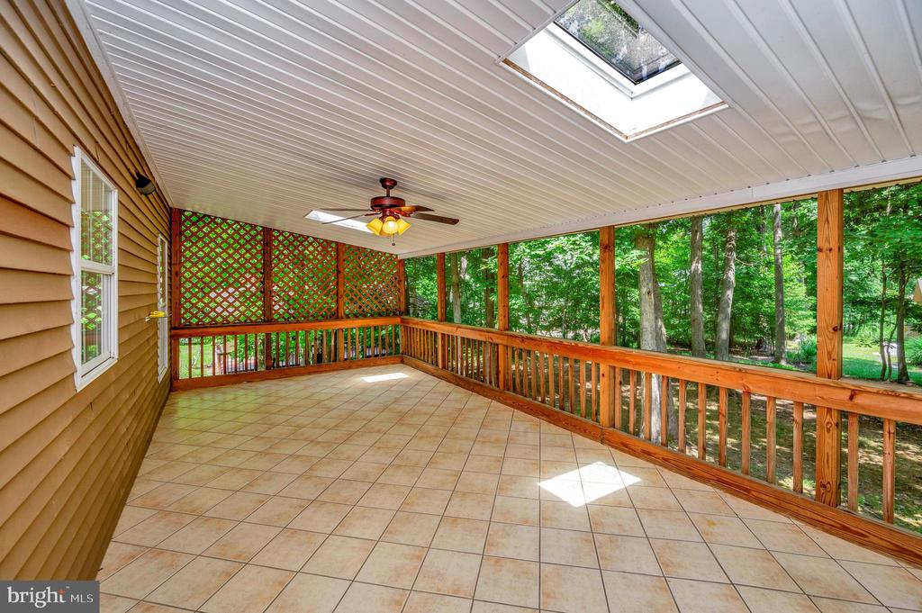 103 FLAGSTONE COURT