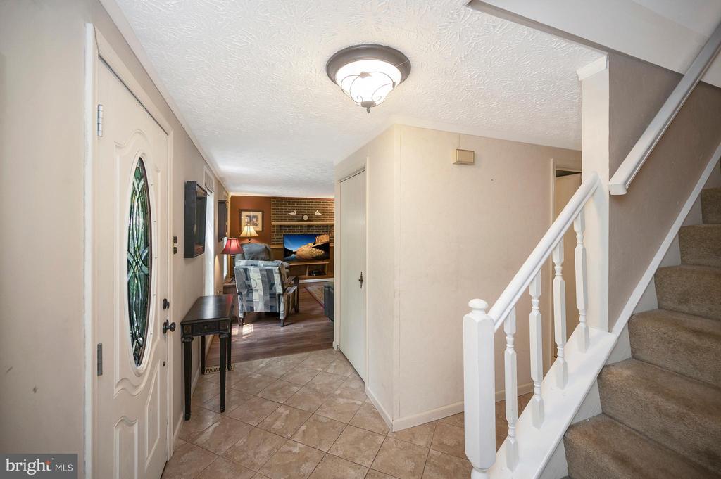 103 FLAGSTONE COURT