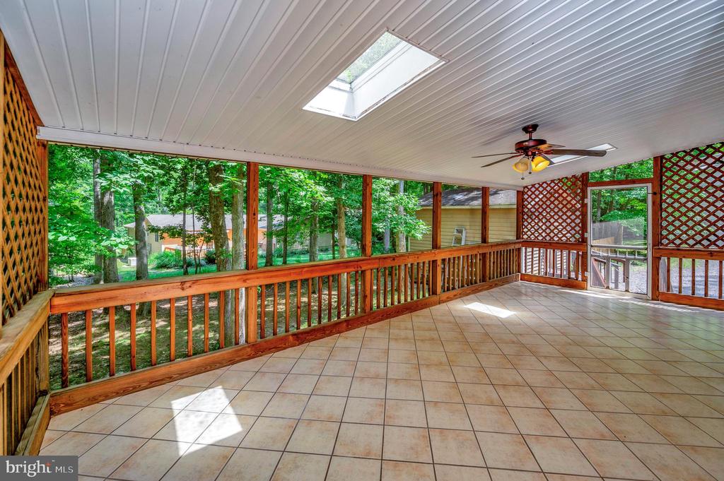 103 FLAGSTONE COURT